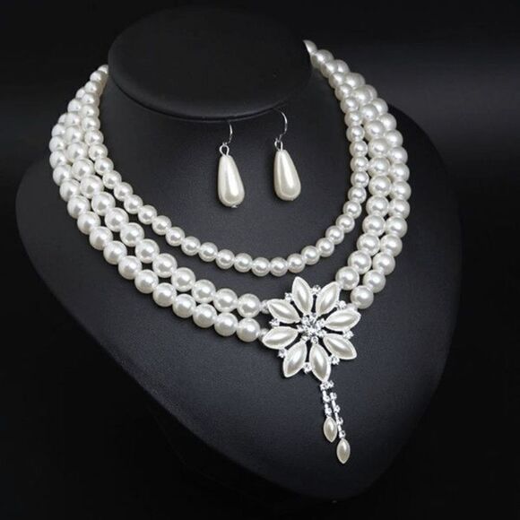Multi-Layer Pearl Diamond Flower Necklace and Earring Set - Picture 3 of 5